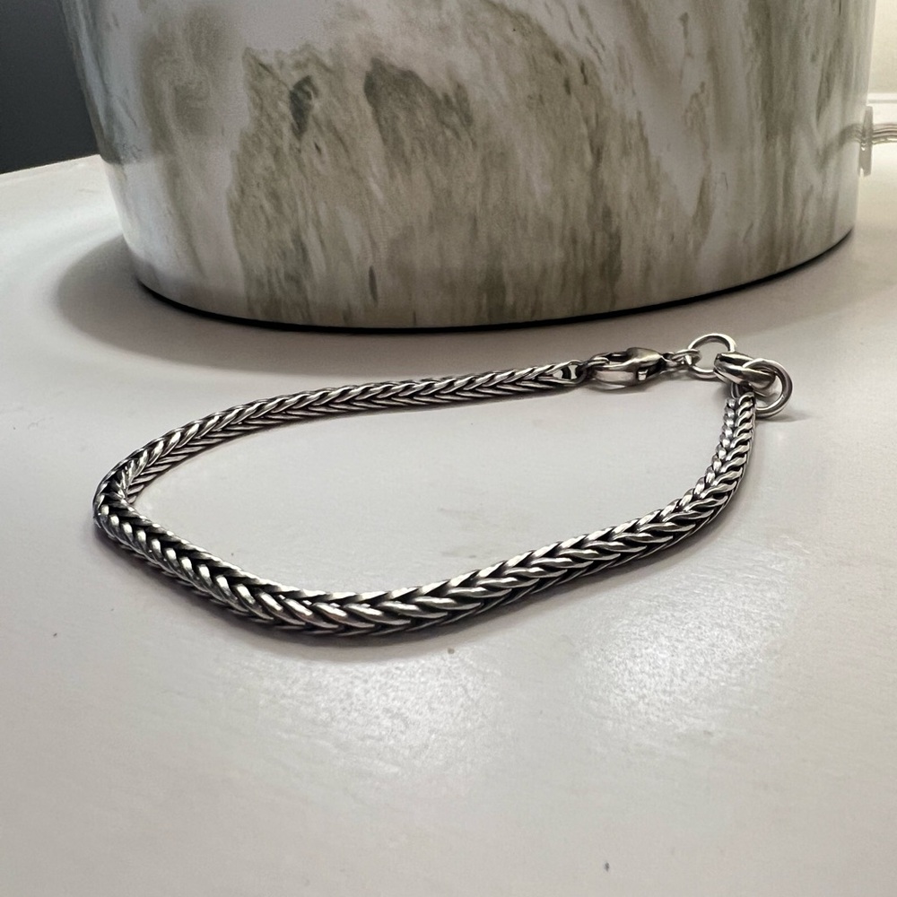 Women’s sterling Silver Braided Bracelet
